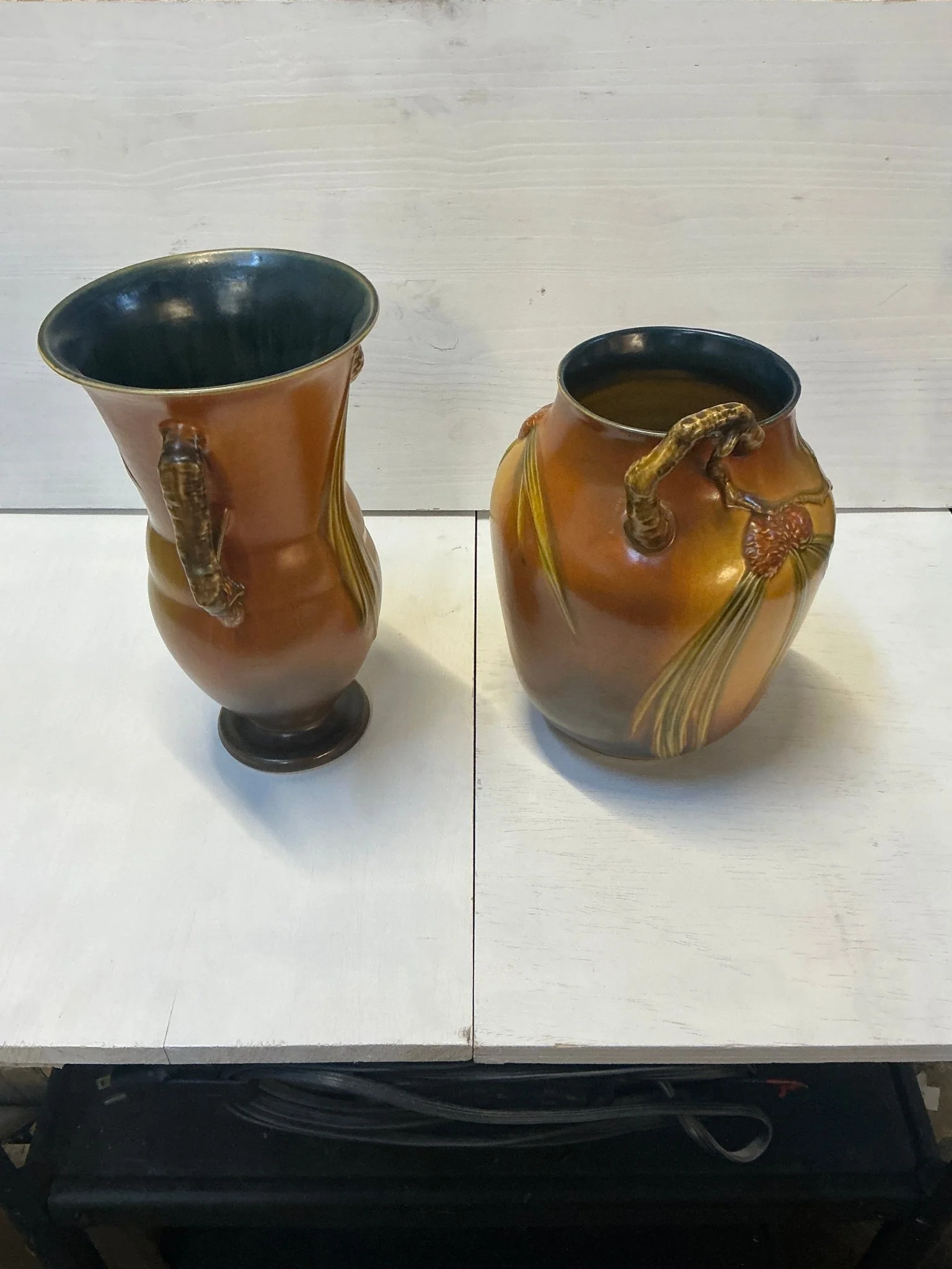 1930’s Roseville Pinecone short vase - Image 2