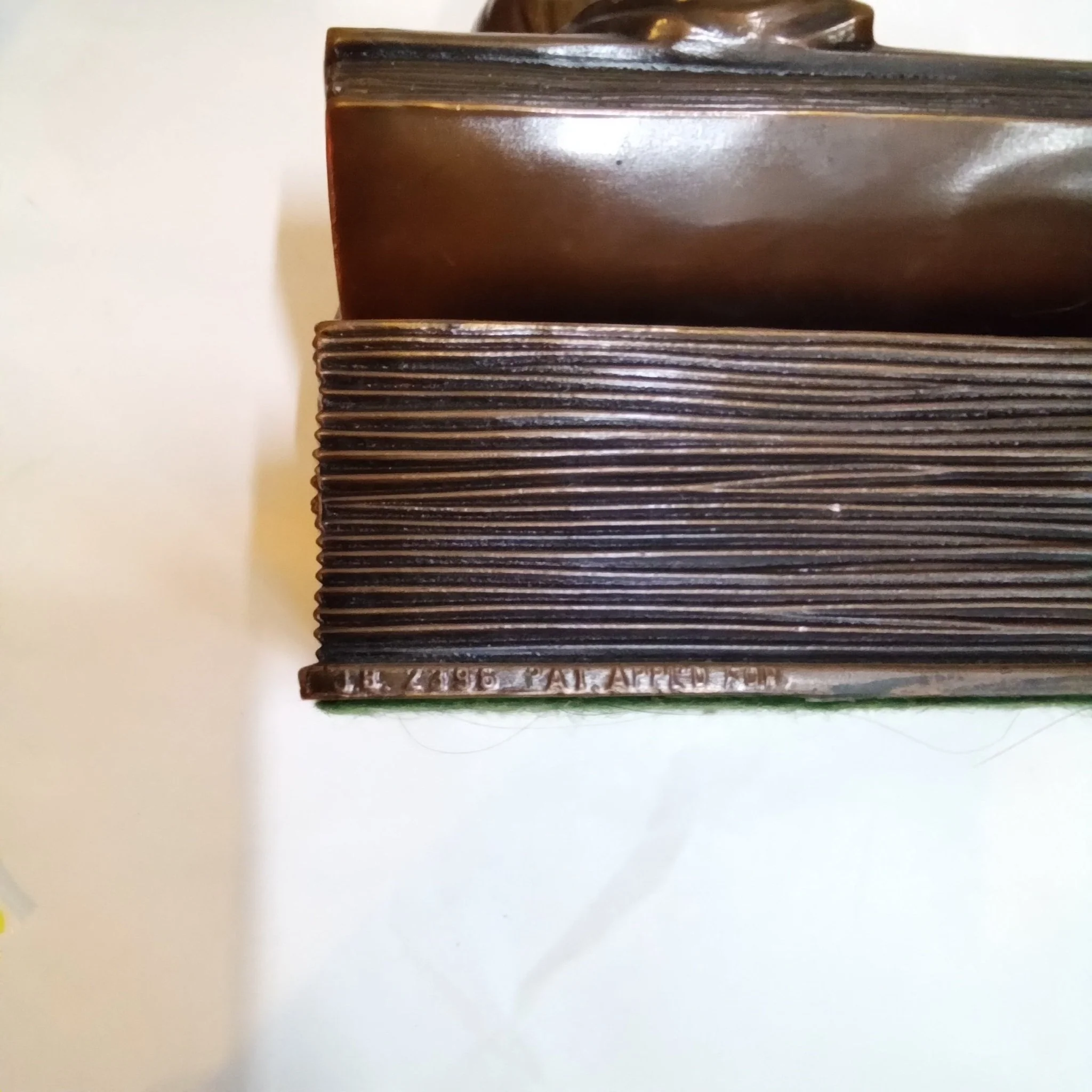 Jennings Brothers Vintage Bronze Dante & Beatrice Bookends - Image 9