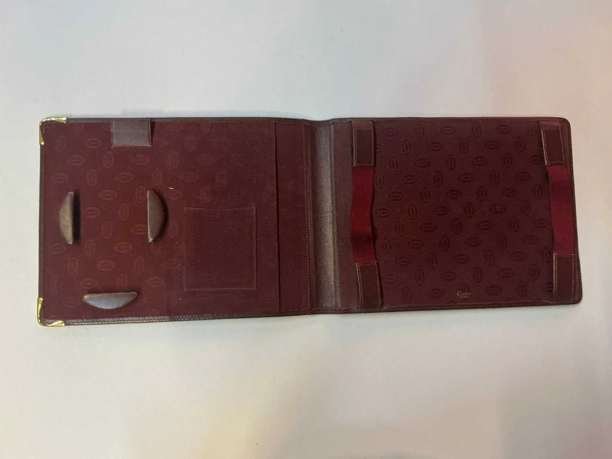 Cartier Leather Bifold - Image 4