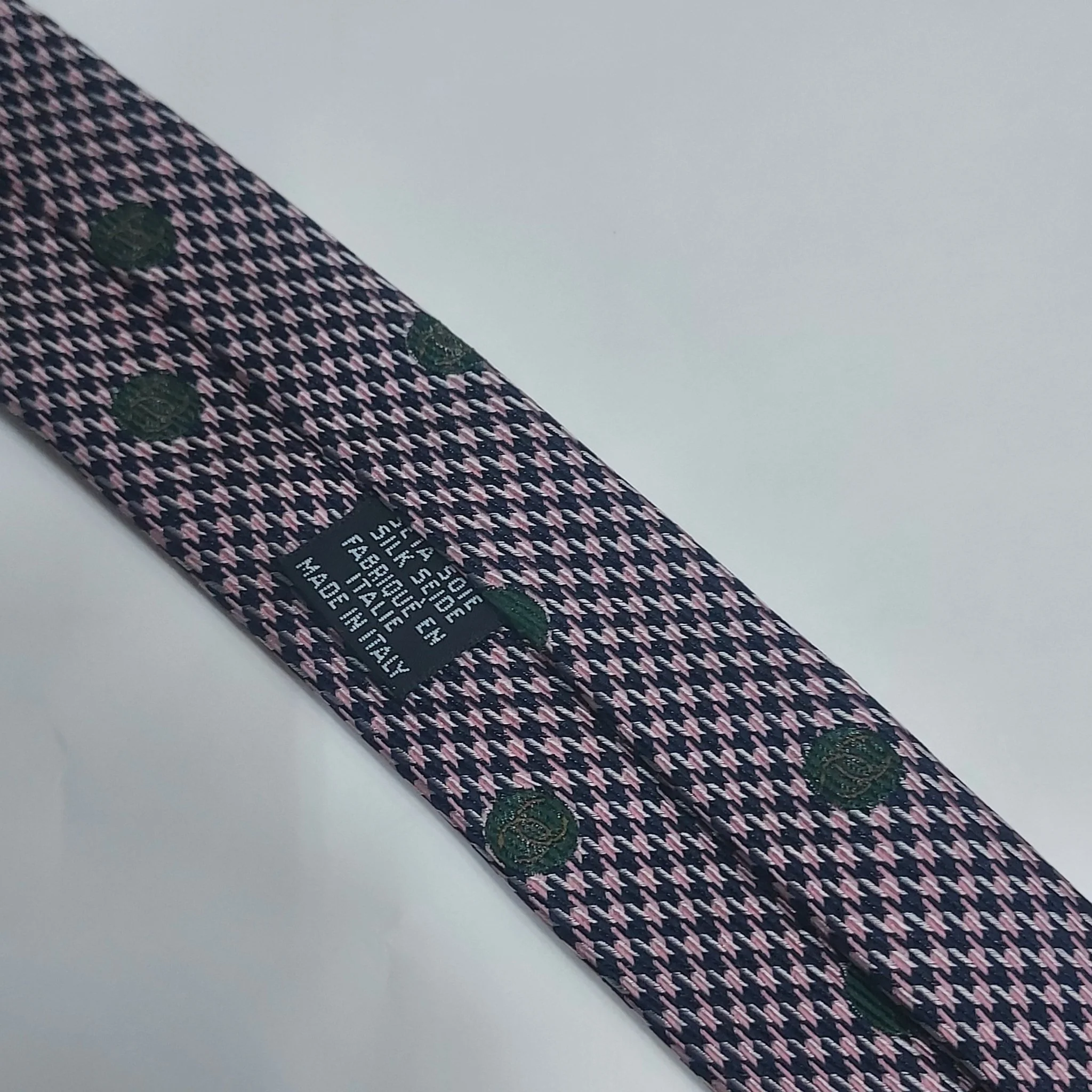 Chanel Pink Silk Tie - Image 7