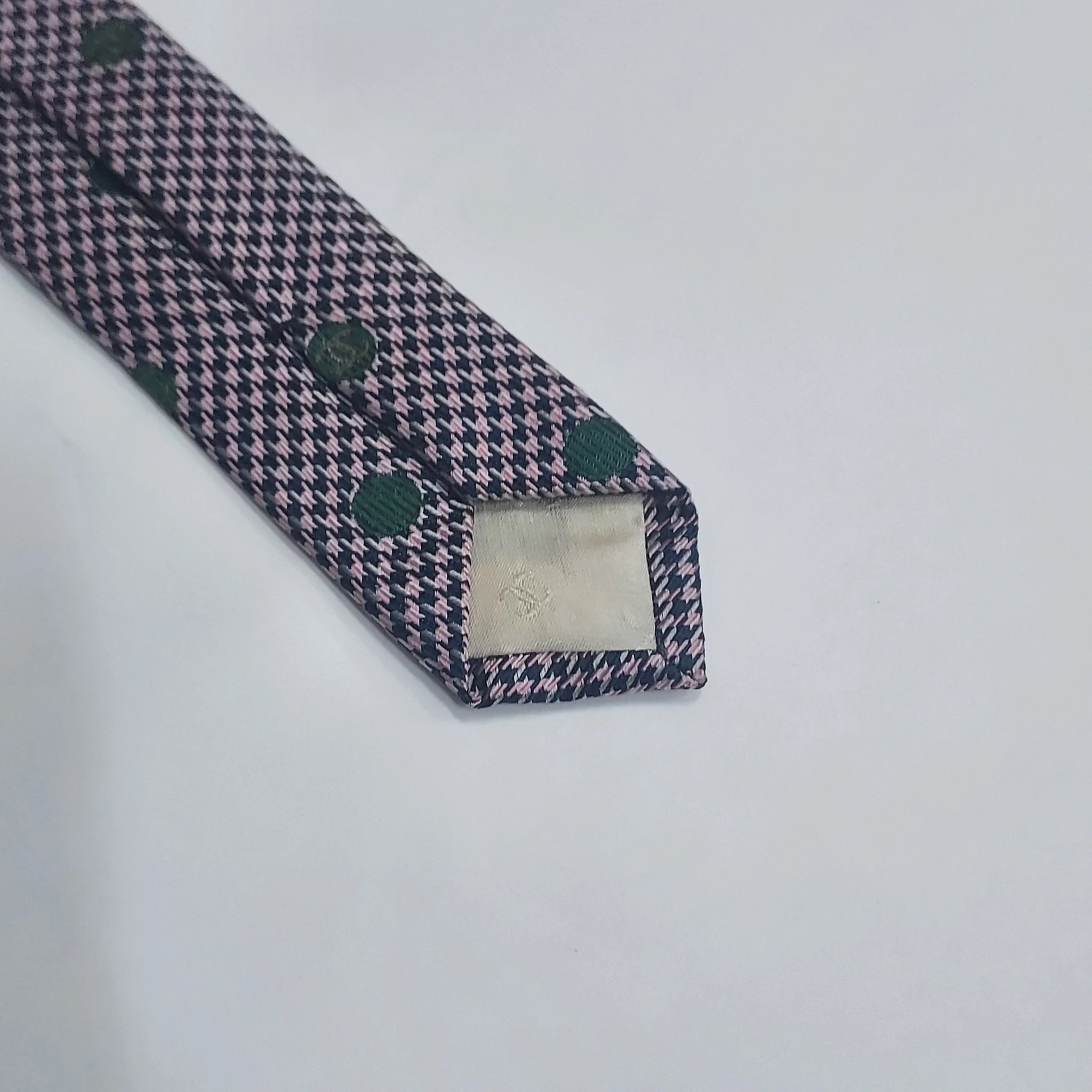 Chanel Pink Silk Tie - Image 8