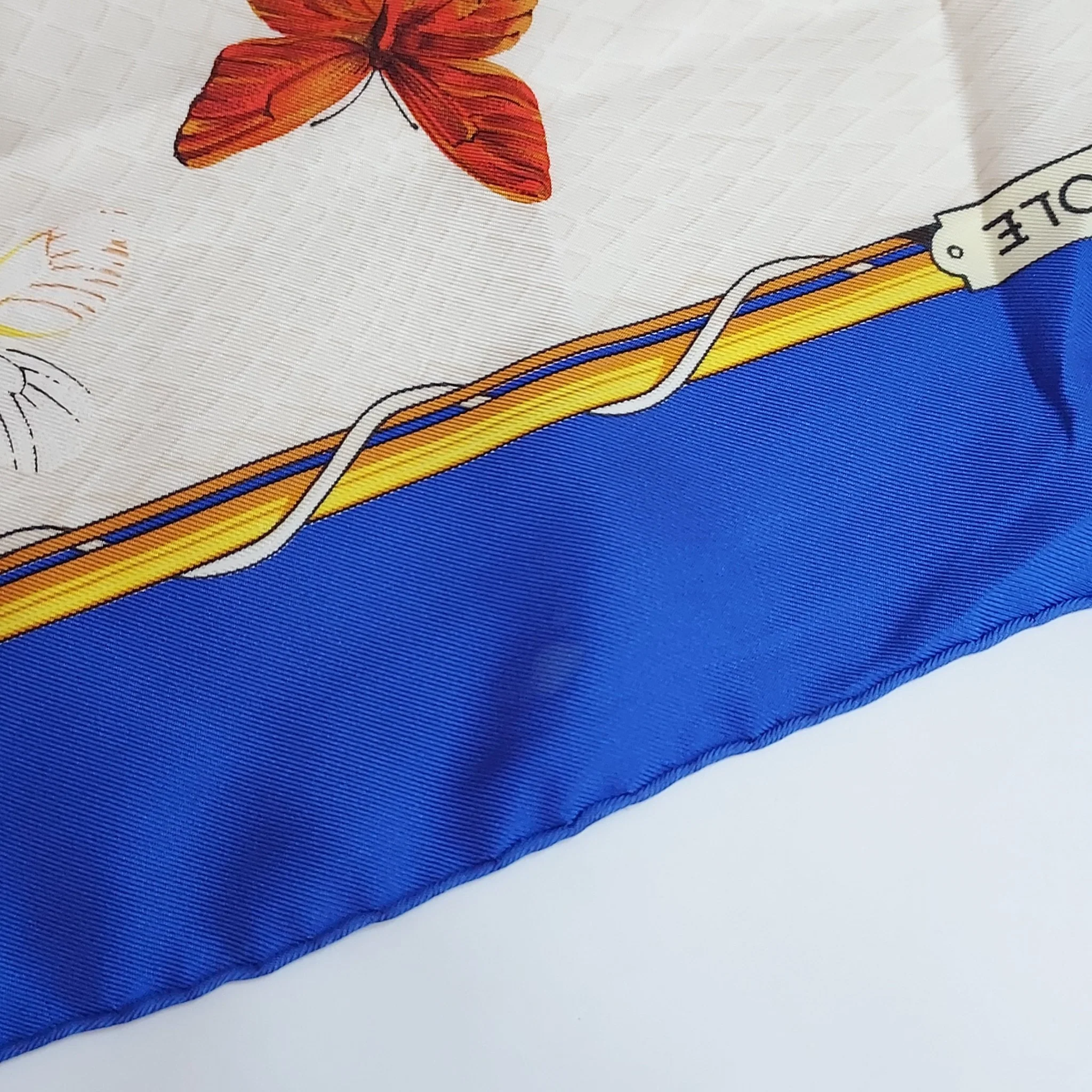 Hermès Butterfly Scarf - Image 10