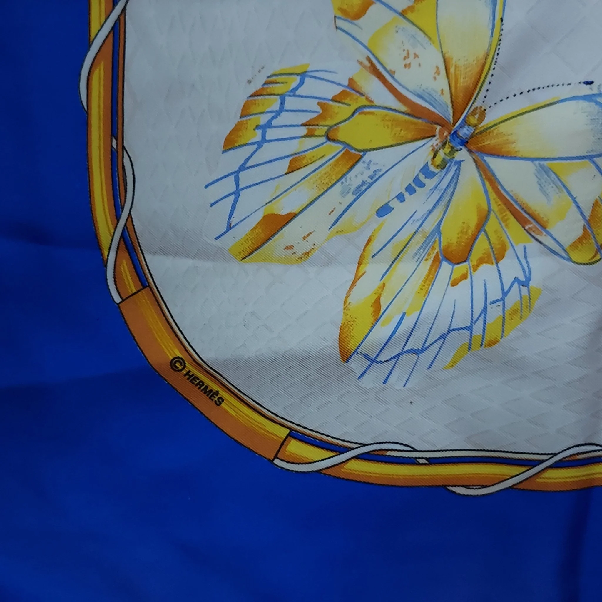 Hermès Butterfly Scarf - Image 3
