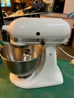 KitchenAid Classic Mixer - Image 6